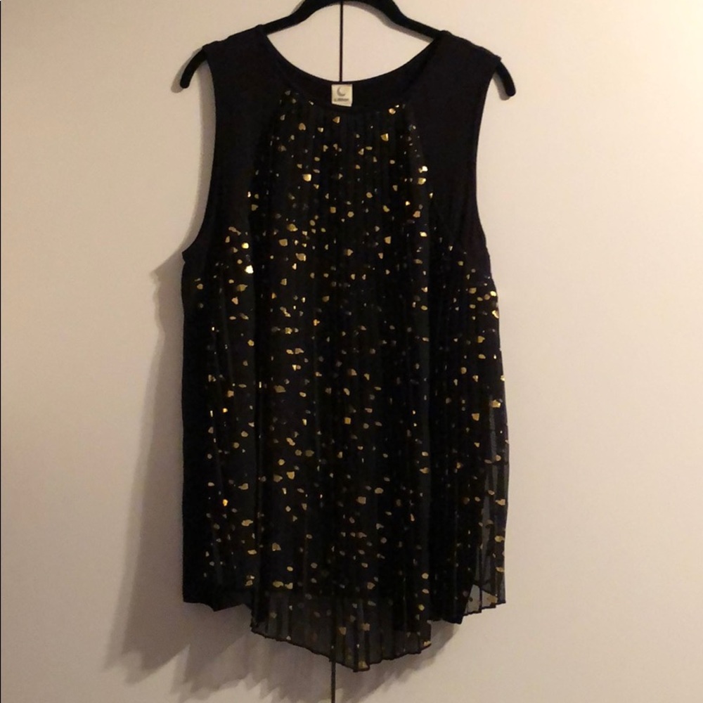 A. Moon black tank size L